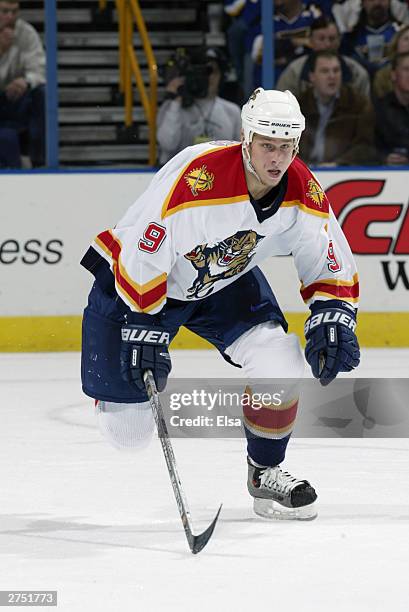 Center Stephen Weiss of the Florida Panthers skates on the ice during the game against the St. Louis Blues at the Savvis Center on November 8, 2003...