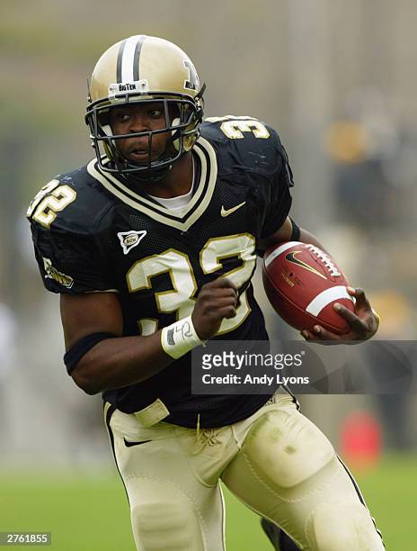 Jerod Void of Purdue carries the ball against Northwestern during the game on November 1, 2003 at Ross-Ade Stadium in West Lafayette, Indiana. Purdue...