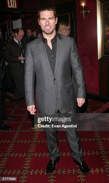 Actor Tom Cruise attends the Warner Bros. Film premiere of "The Last Samurai" at the Ziegfeld Theatre December 2, 2003 in New York City.