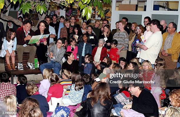 Actor Dustin Hoffman reads 'Just As You Are' by Nancy Freeman Marks on December 6, 2003 in Brentwood, California.