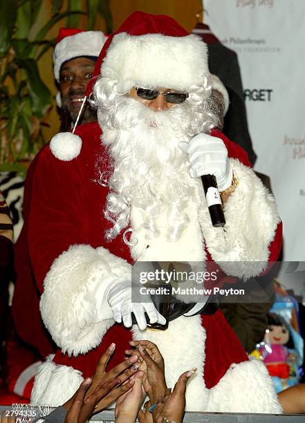 Santa Claws Rapper 633 Cool Santa Claus Stock Photos, High-Res Pictures, and Images ...