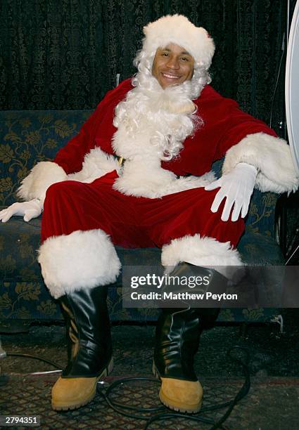 Santa Claws Rapper Rapper Jay Holiday Photos and Premium High Res Pictures - Getty Images