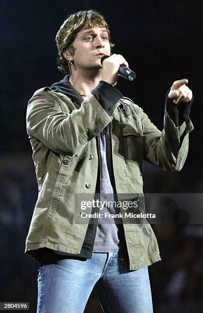 Matchbox 20 Performs At Madison Square Garden Photos and Premium High