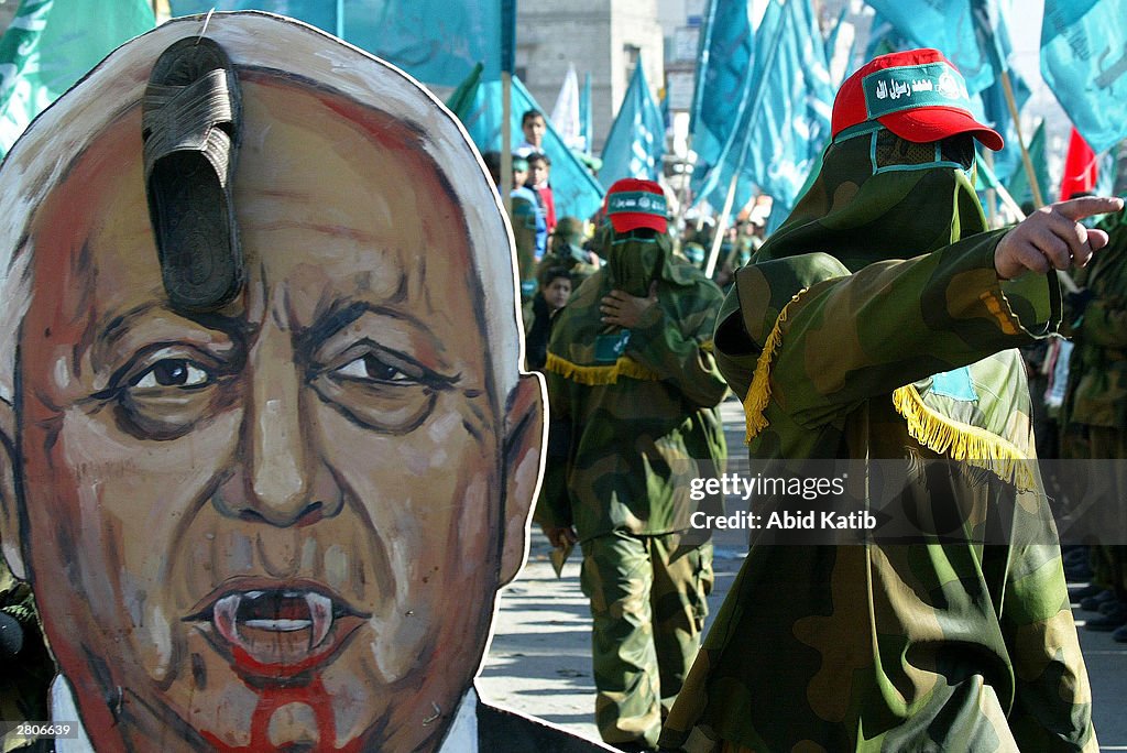 Militants Mark The 16th Anniversary Of Hamas In The Gaza Strip