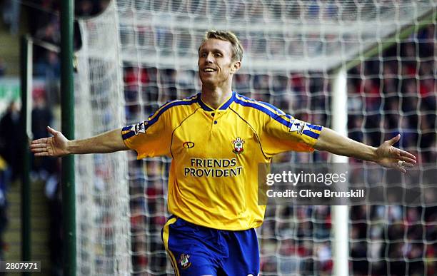 Brett Ormerod of Southampton celebrates scoring during the FA Barclaycard Premiership match between Liverpool and Southampton at Anfield onDecember...