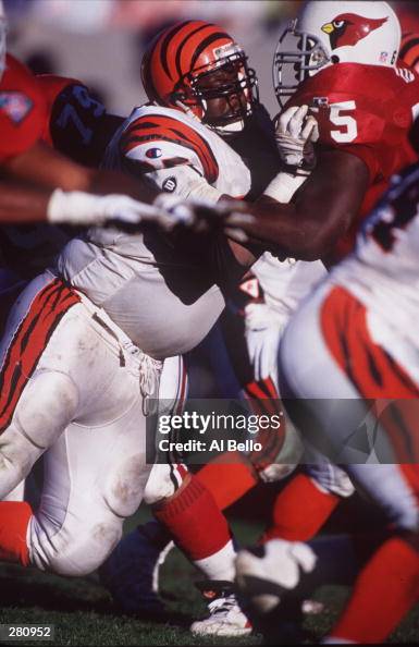 Keith Ruck CINCINNATI BENGALS DEFENSIVE TACKLE KEITH RUCKER TANGLES WITH PHOENIX ...