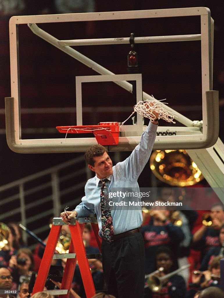 UCONN V TENNESSEE