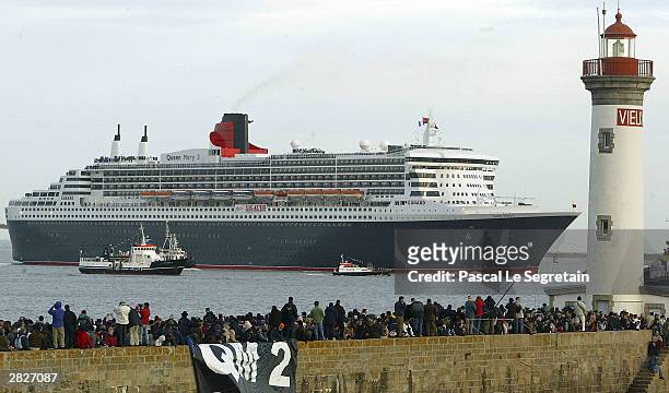 The world's biggest passenger liner, the Queen Mary II, sets sail December 22, 2003 from its birthplace, the Saint Nazaire shipyard in France. HRH...