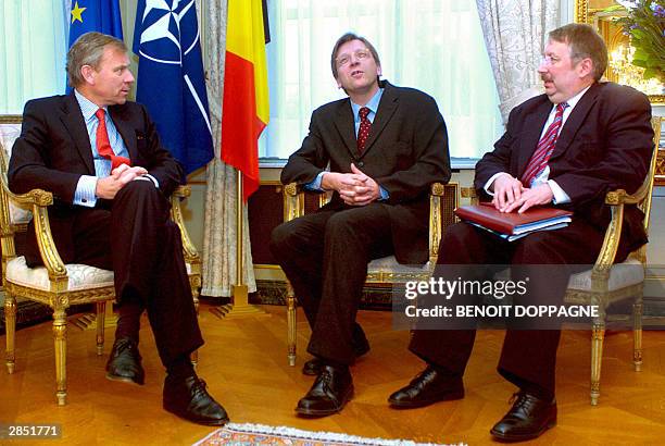 Belgian Prime Minister Guy Verhofstadt and Defence Minister Andre Flahaut meet with new NATO Secretary General, Dutch Jaap de Hoop Scheffer , 08...