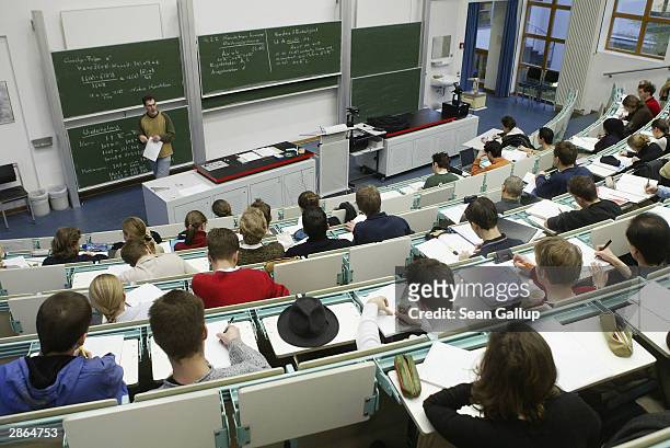 Students attend a lecture in the computer studies department at the Freie Universitaet January 13, 2003 in Berlin, Germany. The German university...