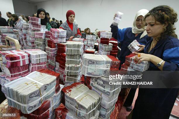 Iraq Money Stack 4,446 Iraq Money Stock Photos, High-Res Pictures, and Images - Getty Images