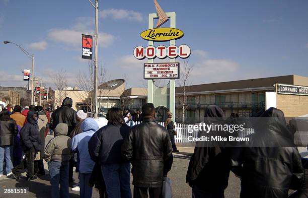 Visitors to the National Civil Rights Museum, located at the Lorraine Motel, line up to buy tickets January 19, 2004 in Memphis, Tennessee. The...