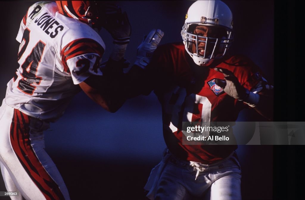 Bryan Reeves Philadelphia PHOENIX CARDINALS RECEIVER BRYAN REEVES FIGHTS HIS WAY OFF THE LINE ...
