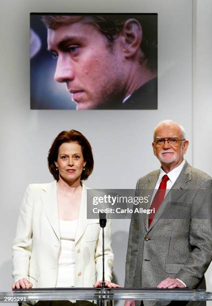 Actress Sigourney Weaver and Frank Pierson, President of the Acadamy of Motion Picture Arts and Sciences read the list of nominees for Actor in a...