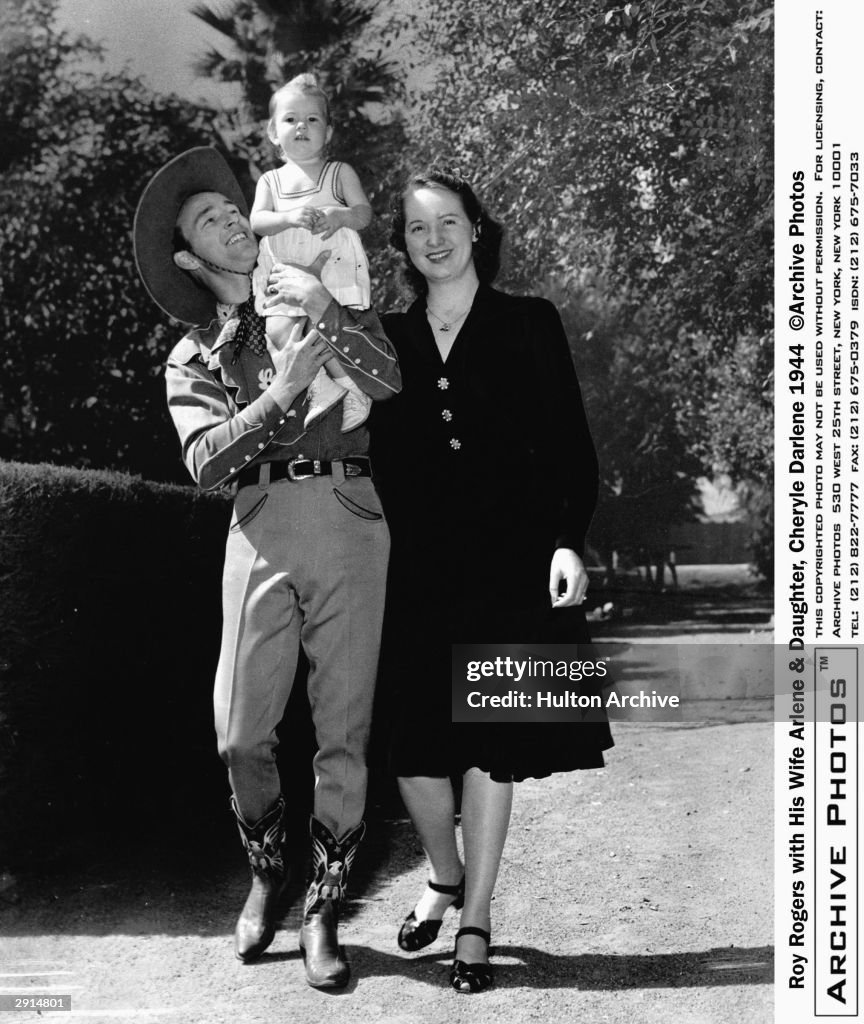 Roy Rogers With Wife & Daughter