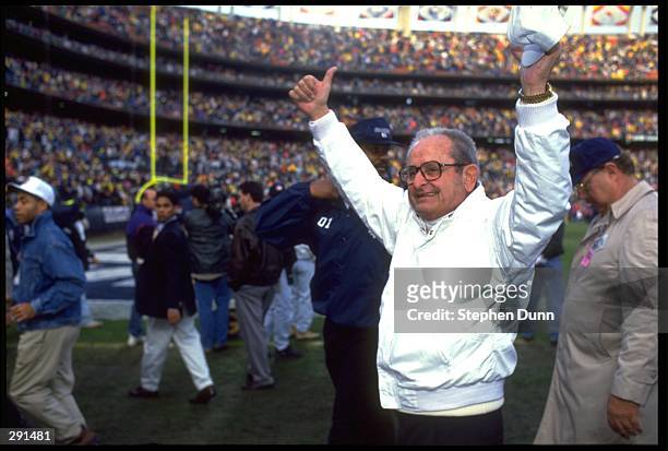 SAN DIEGO CHARGERS OWNER ALEX SPANOS CELEBRATES AFTER HIS TEAMS 17-0 AFC WILD-CARD VICTORY OVER THE KANSAS CITY CHIEFS AT JACK MURPHY STADIUM IN SAN...