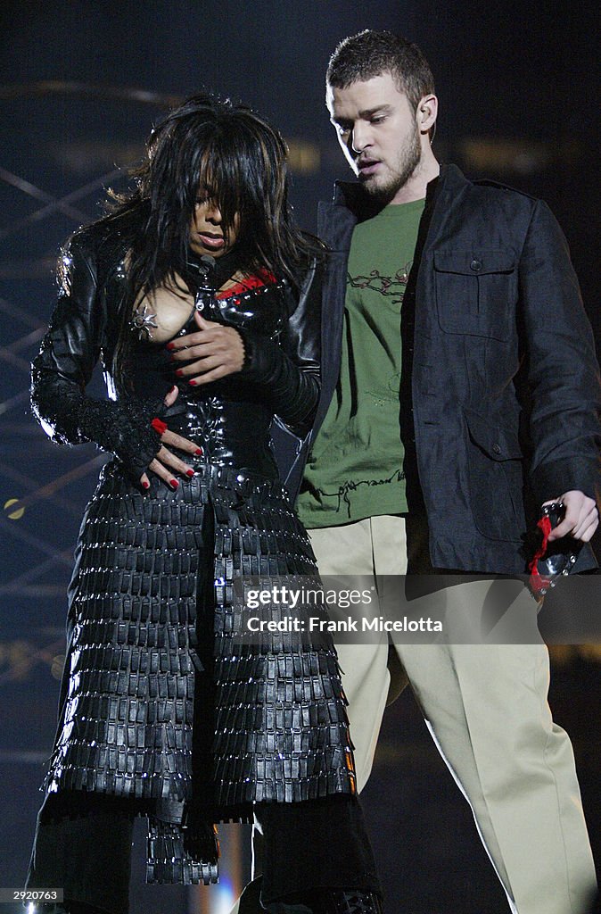 Super Bowl XXXVIII: Halftime Show