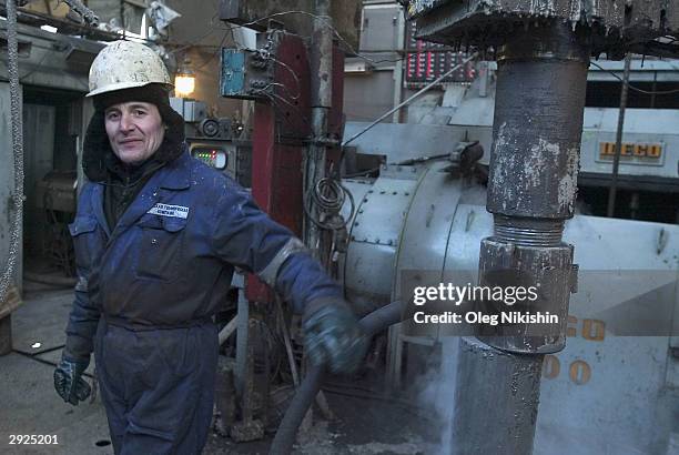 Jan Porter Rigs 2,239 Oil Facilities Stock Photos, High-Res Pictures, and Images ...