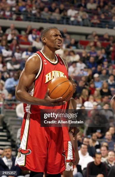 T Ratliff Theo Ratliff of the Atlanta Hawks reacts after a play during the game ...