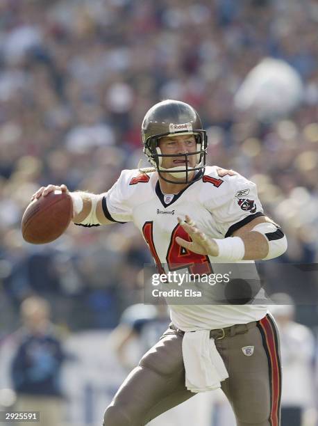 Quarterback Brad Johnson of the Tampa Bay Buccaneers looks to throw the ball during the game against the Tennessee Titans on December 28, 2003 at The...