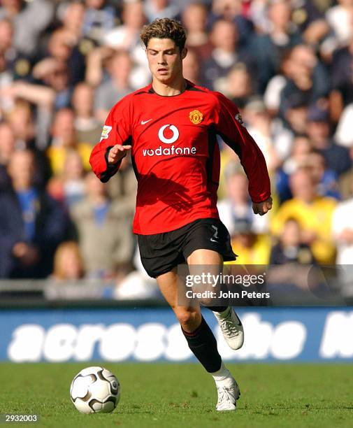 Cristiano Ronaldo runs with the ball during the FA Barclaycard Premiership match between Leeds United v Manchester United at Elland Road on October...