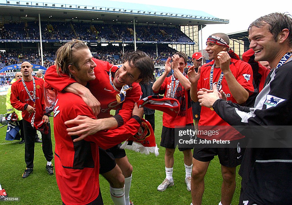 Everton v Manchester United