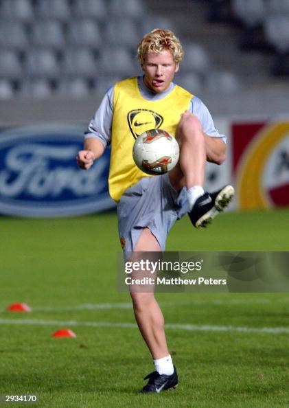 Matas Timms Mads Timm during training before the UEFA Champions League match ...