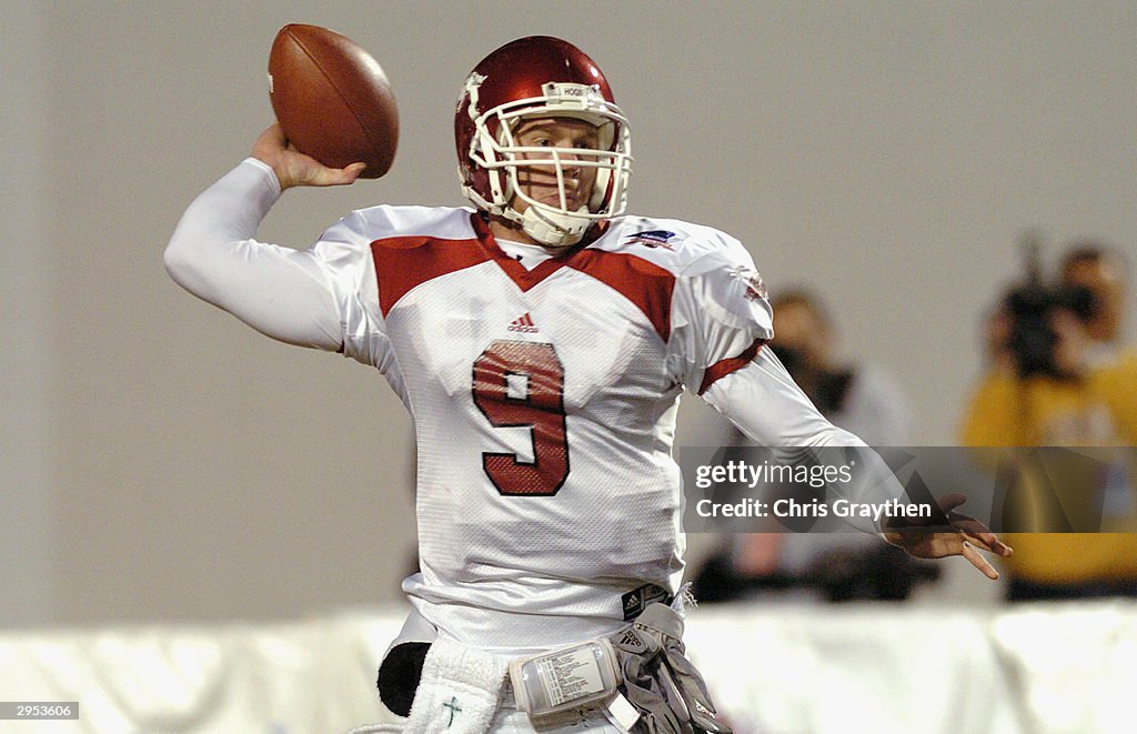 Matt Jones Razorback Quarterback Matt Jones of the Arkansas Razorbacks throws the football ...