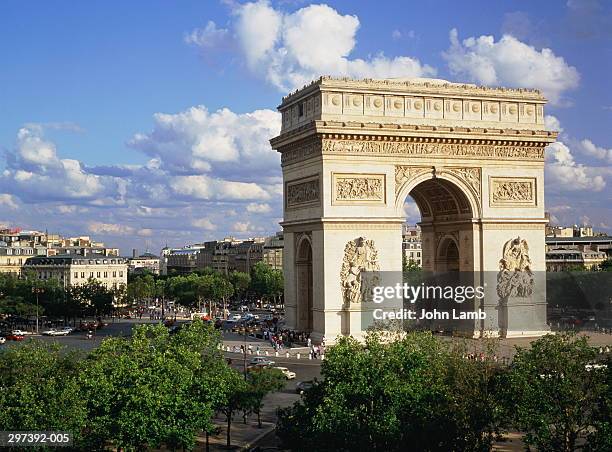 france, paris, arc de triomphe - arco triunfal fotografías e imágenes de stock