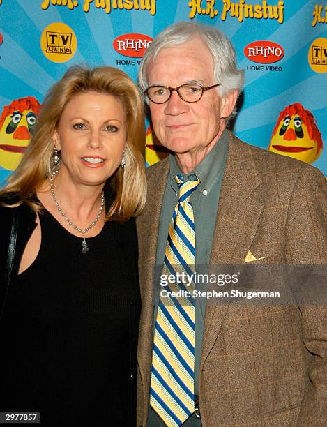 Jack Riley Family Pictures and Photos - Getty Images
