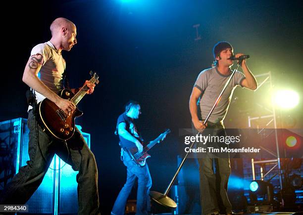 Eloocation Default (Band) Photos and Premium High Res Pictures - Getty Images
