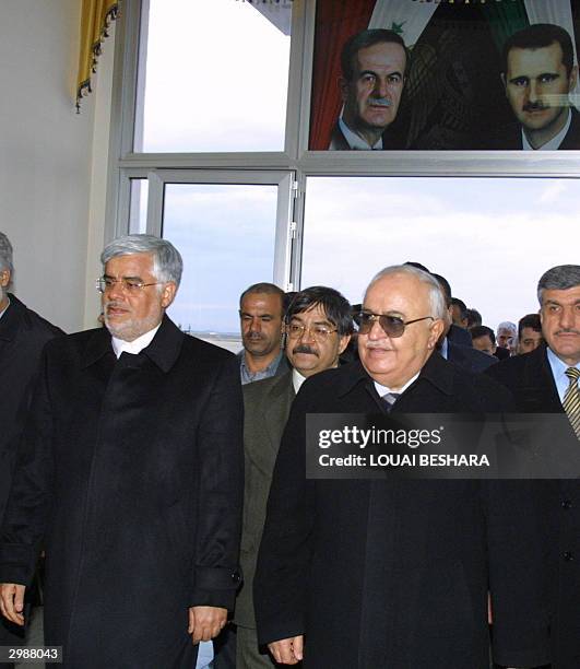 Aref Prime Mohammad Naji Otri Photos and Premium High Res Pictures - Getty Images