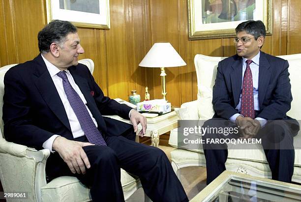 Mistriy Riaz 141 Joint Secretary Ministry Of External Stock Photos, High-Res ...