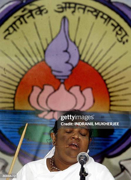 158 Mata Amritanandamayi Pictures Stock Photos, HighRes Pictures, and