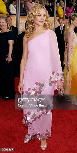 Actress Elisabeth Rohm attends the 10th Annual Screen Actors Guild Awards at the Shrine Auditorium on February 22, 2004 in Los Angeles, California.