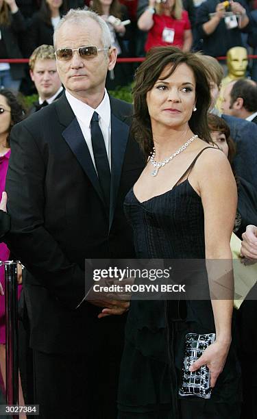 United States: Bill Murray, accompanied by wife Jennifer Butler, arrives for the 76th Academy Awards ceremony 29 February, 2004 at the Kodak Theater...