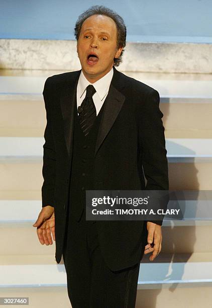 United States: Oscar host Billy Crystal performs as he opens the 76th Academy Awards show 29 February, 2004 at the Kodak Theater in Hollywood, CA....
