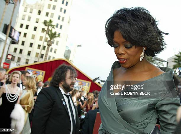 Host Oprah Winfrey arrives for the 76th Academy Awards ceremony 29 February, 2004 at the Kodak Theater in Hollywood, CA. AFP PHOTO Robyn BECK