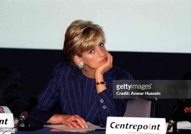 Diana, Princess of Wales gives a speech at the annual meeting of the housing charity Centrepoint on December 2, 1996 in London, England.