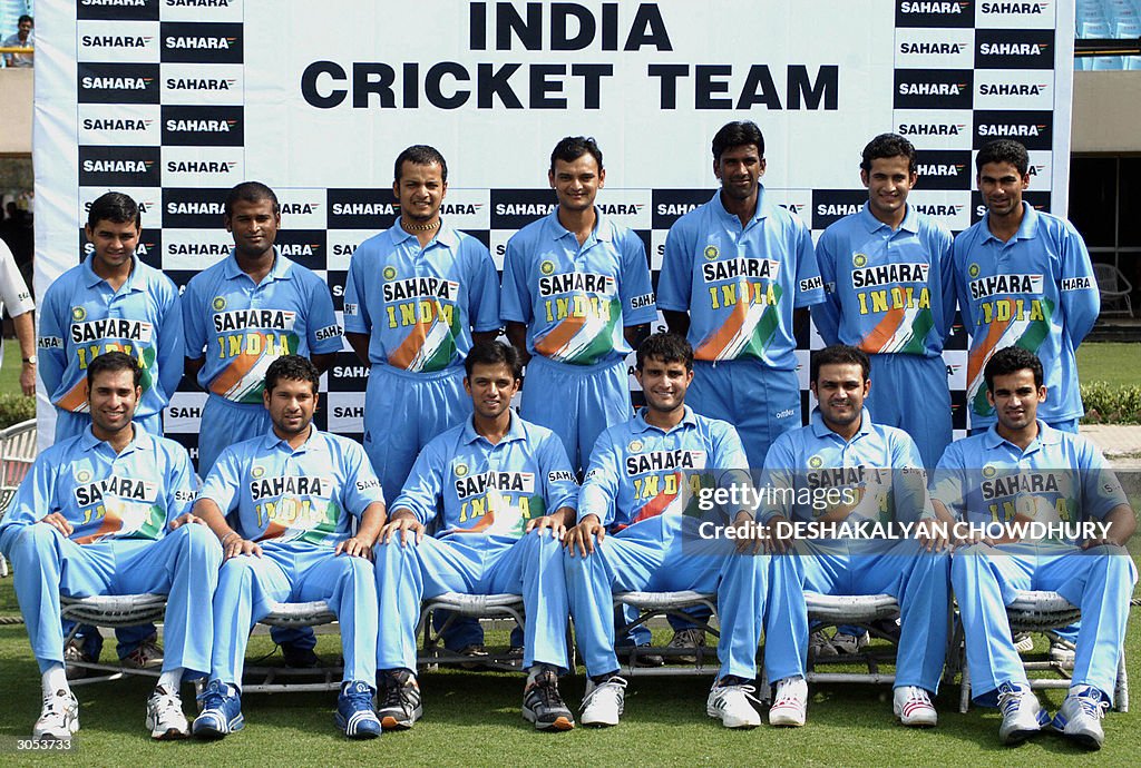 Indian cricket team poses for a group ph