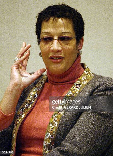 Asma Chaabi, the first Moroccan woman elected as mayor of Essaouira, gives a speech, 08 March 2004 in Marseille, during a conference on the new...