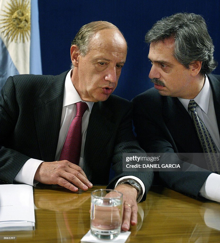 Roberto Lavagna (L) Argentina's Economy