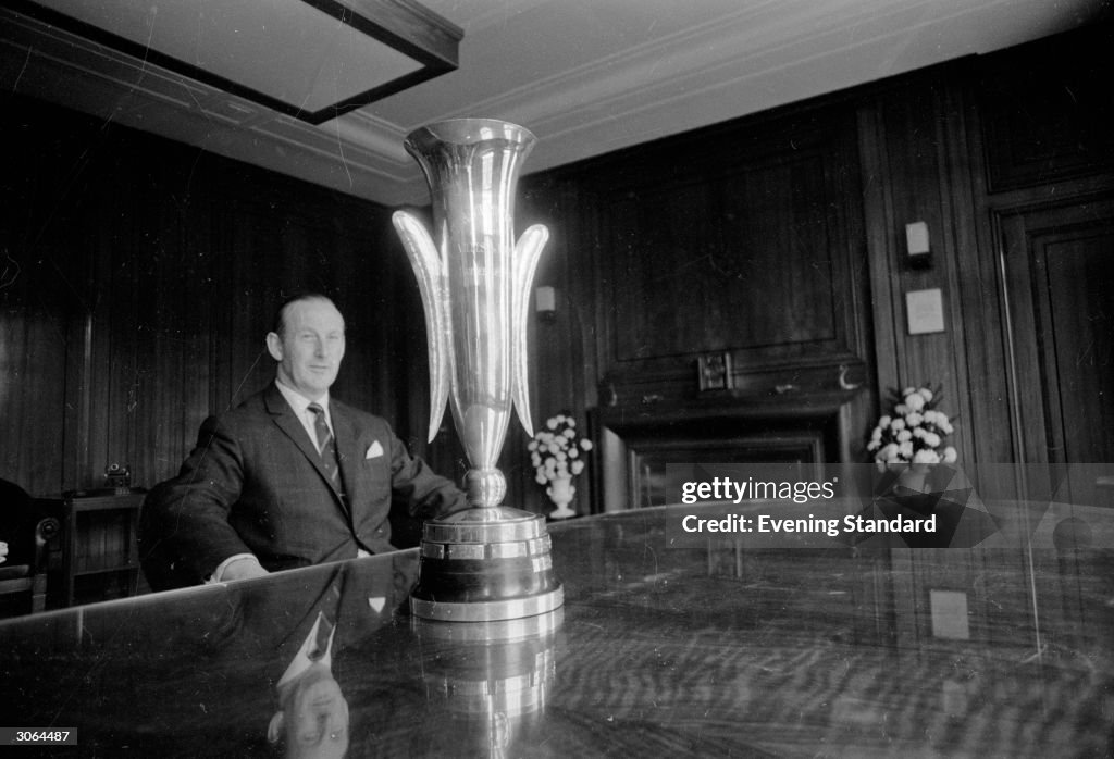 Bertie's Big Cup