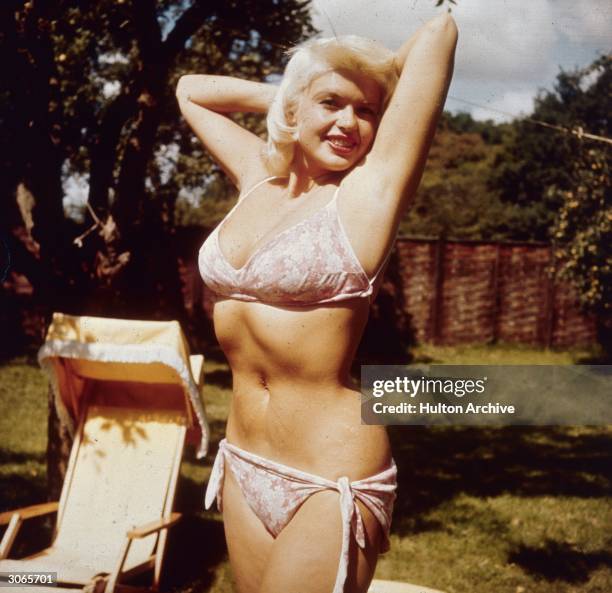 Curvaceous Hollywood film star Jayne Mansfield , formerly Vera Jane Palmer. She had a short career as a kind of living parody of Marilyn Monroe in...
