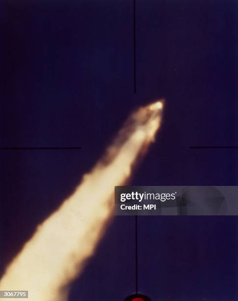 Shuttle Explosing Challenger Space Shuttle Explosion Photos and Premium High Res Pictures ...