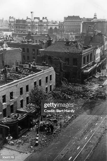 Bomb damage caused by German air raids at Elephant and Castle during the London Blitz. Original Publication: Picture Post - 713 - The Morning After...