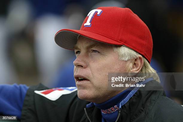 Manager Buck Showalter of the Texas Rangers during the Spring Training game against the Kansas City Royals on March 4, 2004 at Surprise Stadium in...