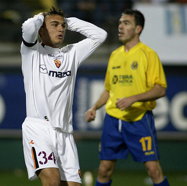 Roma Italian Daniele Corvia reacts after missing a goal during UEFA cup match in Villarreal 11 March 2004. Villarreal won 2-0.