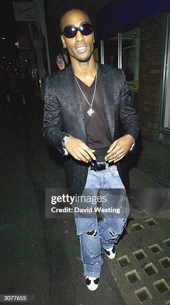 Simon Webbe from boy band Blue arrives at the after party for the UK premiere of movie remake of U.S TV series, "Starsky And Hutch" on March 11, 2004...