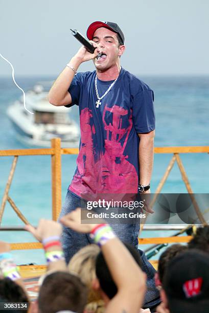 Eamon The Rapper Eamon Singer Photos and Premium High Res Pictures - Getty Images